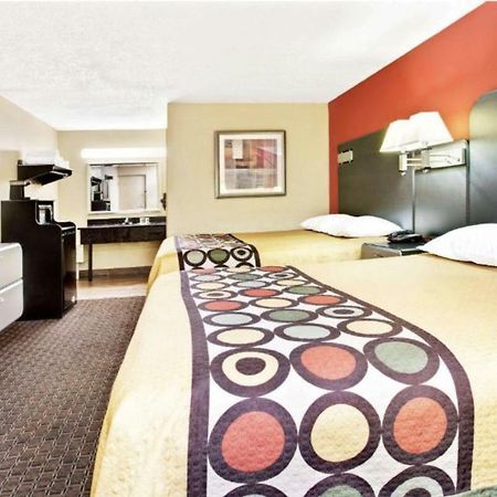 Super 8 By Wyndham Kissimmee/Maingate/Orlando Area Hotel Селабрейшън Екстериор снимка